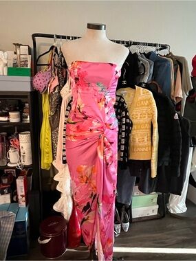ROCOCO SAND (Luxury Brand ) Pink Floral Ruched Maxi Dress strapless ☀️☀️size S
